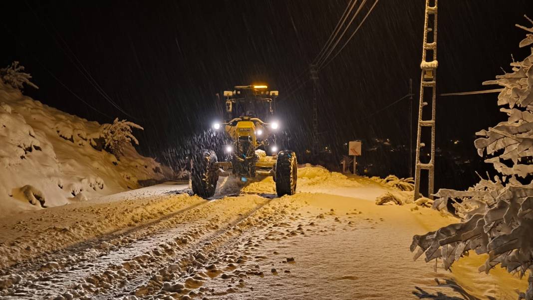Konya'da kar çileli değil bereketli yaşanıyor: Başkan Altay çalışmaları tek tek sıraladı 6